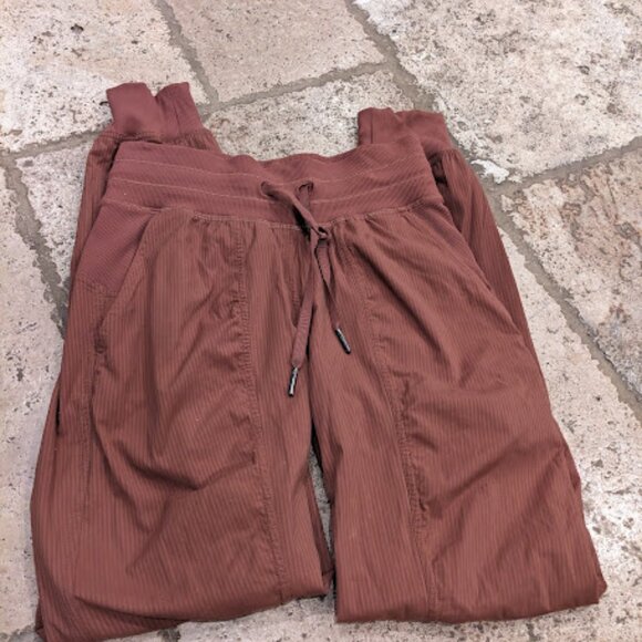 Genuine Lululemon Dance Studio Jogger Size 0 Style w5bpjs - Picture 2 of 5